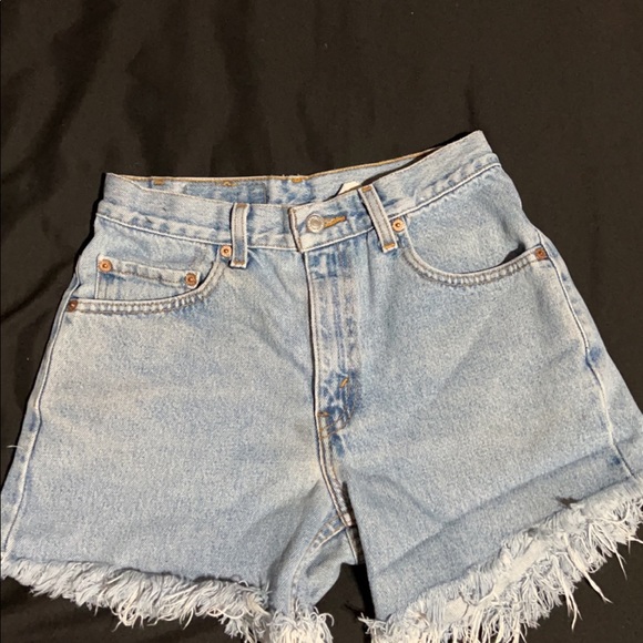 Levi shorts! - Picture 9 of 10